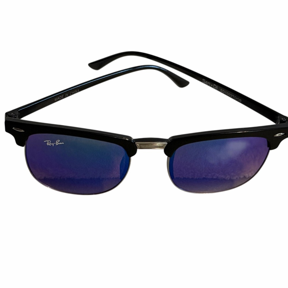 Ray-Ban Sunglasses & Black Leather Velvet Lined Case - Picture 4 of 15